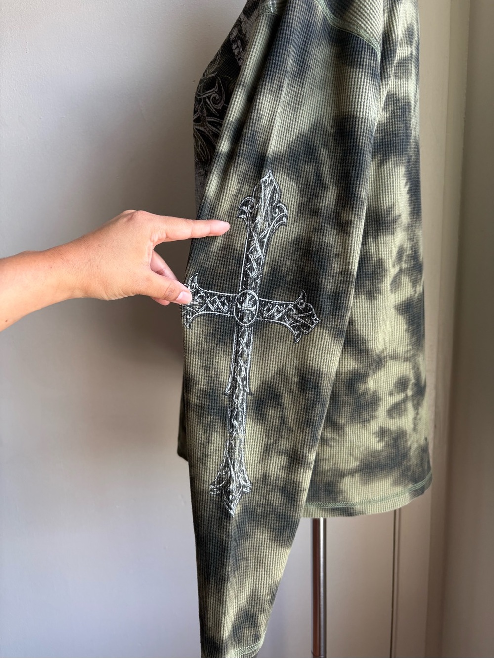 MMA Elite skull print thermal henley long sleeve shirt - Picture 3 of 7